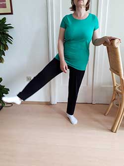 Oldalsó lábkörzés nyújtott lábbal