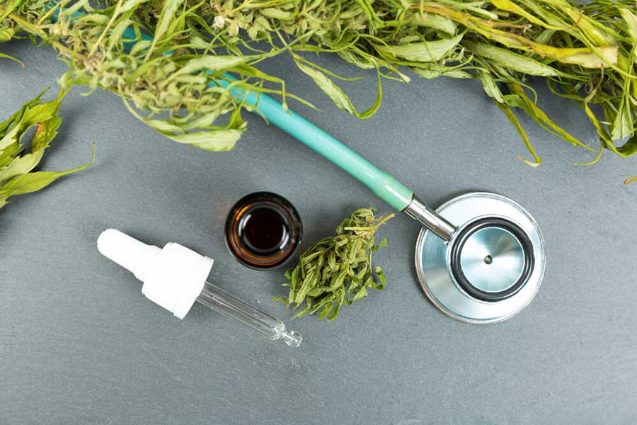 Napjaink legnépszerűbb fájdalomcsillapító gyógyfüve.