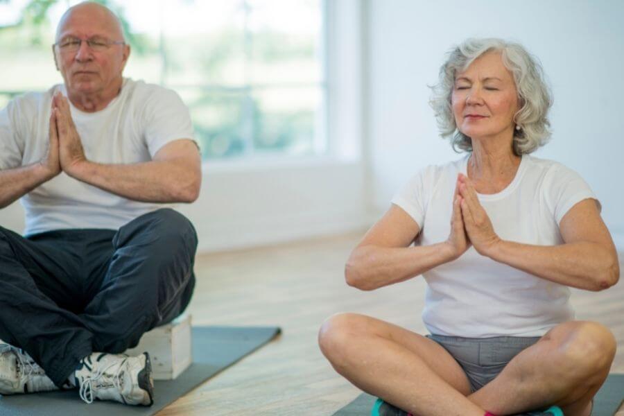 Az ülő és stresszes életmód legnagyobb kárát a gerincízületi csigolyák látják.
